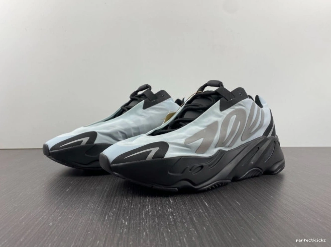 Adidas Tint Blue GZ0711 MNVN 700 Yeezy Boost 0812